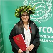 Insegnante di matematica, poiché laureata in scienze economiche e sto ultimando gli studi in scienze dell’economia